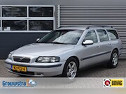Volvo V70 - 2.4 COMFORT LINE / CLIMA / STOELVERW / GOED ONDERHOUDEN