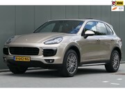 Porsche Cayenne - 3.6 S Facelift Pano Sport Chrono Luchtvering 360Camera Bose