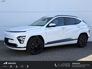Hyundai Kona - Electric Long Range Pure Edition 64.8 kWh ** Nieuw uit voorr