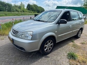Kia Carens - 2.0 CVVT M-bition