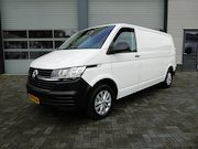 Volkswagen Transporter - 2.0 TDI L2H1 150 pk automaat , 3 zits , trekhaak