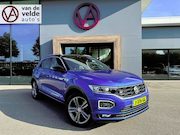 Volkswagen T-Roc - 1.5 TSI 150pk DSG R-line Sport | Trekhaak | Camera | Keyless