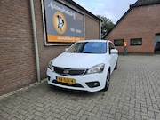 Kia ProCeed - pro_cee'd 1.4 CVVT Navigator Plus Pack