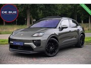 Porsche Macan - 4 100 kWh|1e Eig|Org NL NAP|Achterasbesturing|Trekhaak|Panor