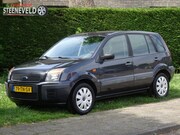 Ford Fusion - 1.4 Champion met Airco en Trekhaak