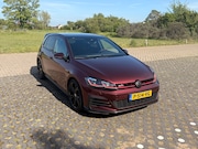 Volkswagen Golf - 2.0 TSI GTI Performance