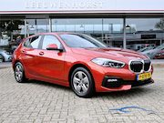 BMW 1-serie - 118i Business Edition, automaat, digit. dash, camera, 2x PDC