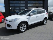 Ford Kuga - 1.6 Titanium 126dkm Airco Cruise Trekhaak 2000KG