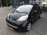 Peugeot 107 - 1.0-12V XS 2010 Airco 5-Deurs NAP! APK!