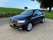 Volkswagen Tiguan - 2.0 TSI 4Motion Highline Business R