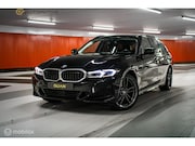 BMW 3-serie - Touring 318i | WIDESCREEN | Adapt LED | Driv Ass |