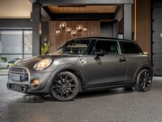 MINI Cooper S - Mini 2.0 Chili Serious Business MattZwart/Navi/Pdc