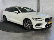 Volvo V60 - 2.0 T8 Twin Engine AWD Inscription B&W HUD Pano Trekhaak Pil