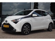 Toyota Aygo - 1.0 VVT-i X-PLAY LIMITED AUT. | CARPLAY | CAMERA | AIRCO | B