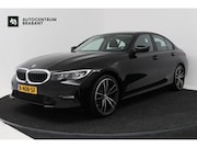 BMW 3-serie - 318i Executive Edition (NAVIGATIE, CARPLAY, LED, DEALER ONDE