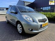 Toyota Yaris - 1.3 VVTi Sol *AUTOMAAT* NWE APK