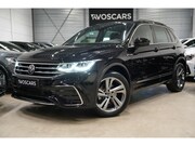 Volkswagen Tiguan - 1.5 TSI R-Line * Trekhaak - IQ Light - Virtual - Camera - Sf