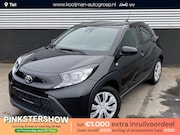 Toyota Aygo X - 1.0 VVT-i MT Play Nederlandse auto, boekjes compleet, achter