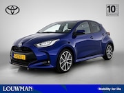 Toyota Yaris - 1.5 Hybrid 130 Executive | Navi | Lichtmetalen Velgen | Bekl