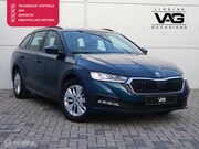 Skoda Octavia - Combi 1.0 TSI LED CarPlay PDC Navi Clima Cruise