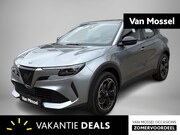 Alfa Romeo Junior - Elettrica 54 kWh | Apple Carplay/Android Auto | Climate Cont