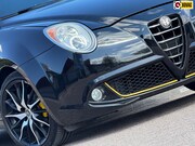 Alfa Romeo MiTo - 1.4 Distinctive - Nero Profondo - Cruise/Clima/Nav - Fijn Sp