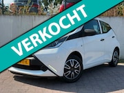 Toyota Aygo - 1.0 VVT-i x-fun/AIRCO/NL AUTO/GOED ONDERHOUDEN/2DE EIGENAAR