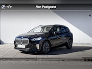 BMW 2-serie Active Tourer - 225e xDrive Stuurwielrand Verwarming / Glazen dak / Electris
