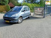 Peugeot 1007 - 1.6-16V Gentry / Handel - Onderdelen