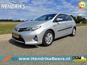 Toyota Auris - 1.8 Hybrid Aspiration - 100 Pk - Euro 5 - Navi - ParkeerCame