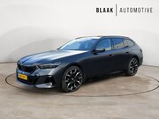 BMW 5-serie - Touring 530e M Sport-Pro Edition | matzwart | 21" individual