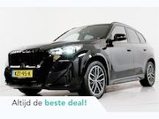 BMW X1 - xDrive30e M-sport 327 pk PHEV | Pano | HUD | 360° | 3D View 