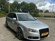 Audi A4 - 4.2 V8 S4 quattro
