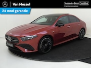 Mercedes-Benz A-klasse - 250 e Business Solution AMG / Memory-Stoelen / Panaroma-dak