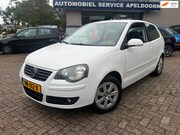 Volkswagen Polo - 1.2 Trendline * NW. APK*AIRCO*TREKHAAK*ELEKTR. RAMEN*STUURBE