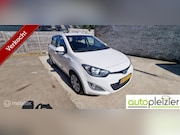 Hyundai i20 - 1.2i i-Deal|NAVI|BLEUTOOTH|TREKHAAK|All-season