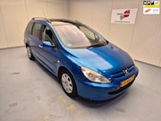 Peugeot 307 - SW 1.6 16V Pack Airco Pano Dak Cruise Control Trekhaak