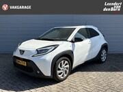 Toyota Aygo X - 1.0 VVT-i MT Play Limited | Camera | Stoelverwarming | Adapt