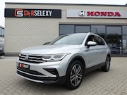 Volkswagen Tiguan - 1.4 TSI eHybrid 245pk DSG R-Line Business+ Panodak en 19 INC