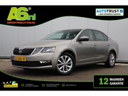 Skoda Octavia - 1.0 TSI Greentech Ambition Business Trekhaak 16 inch Navigat