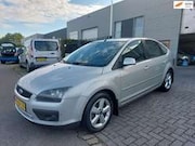 Ford Focus - 1.8-16V Ambiente Flexifuel 5 deurs