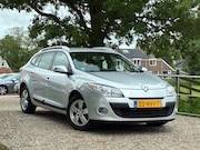 Renault Mégane - Estate 2.0 Dynamique | Automaat + Cruise + Clima nu € 4.975,