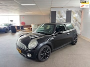 MINI Cooper - 3-Deurs 1.6 Pepper Apk Nieuw, Airco, N.A.P, Lm velgen, Bluet