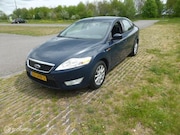 Ford Mondeo - 1.6-16V Trend