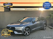 Volvo V60 - 2.0 B3 Momentum Automaat | 1e eig. | BTW | CarPlay