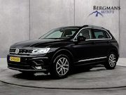 Volkswagen Tiguan - 1.5 TSI ACT Highline // TREKHAAK // LED // STOELVERWARMING