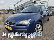 Ford Focus - 1.8-16V Ambiente Flexifuel AC/CC/1eEigenaar/NLAut