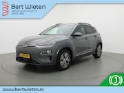 Hyundai Kona - EV Comfort 64 kWh | Adaptieve cruise | Leer | Stoelverwarmin
