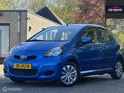 Toyota Aygo - 1.0-12V Dynamic Blue/NAP/NWE APK/AC/TOERENTELLER