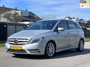 Mercedes-Benz B-klasse - 180 Ambition Automaat*Leder*Navigatie*Cruise*NAP*Airco*Xenon